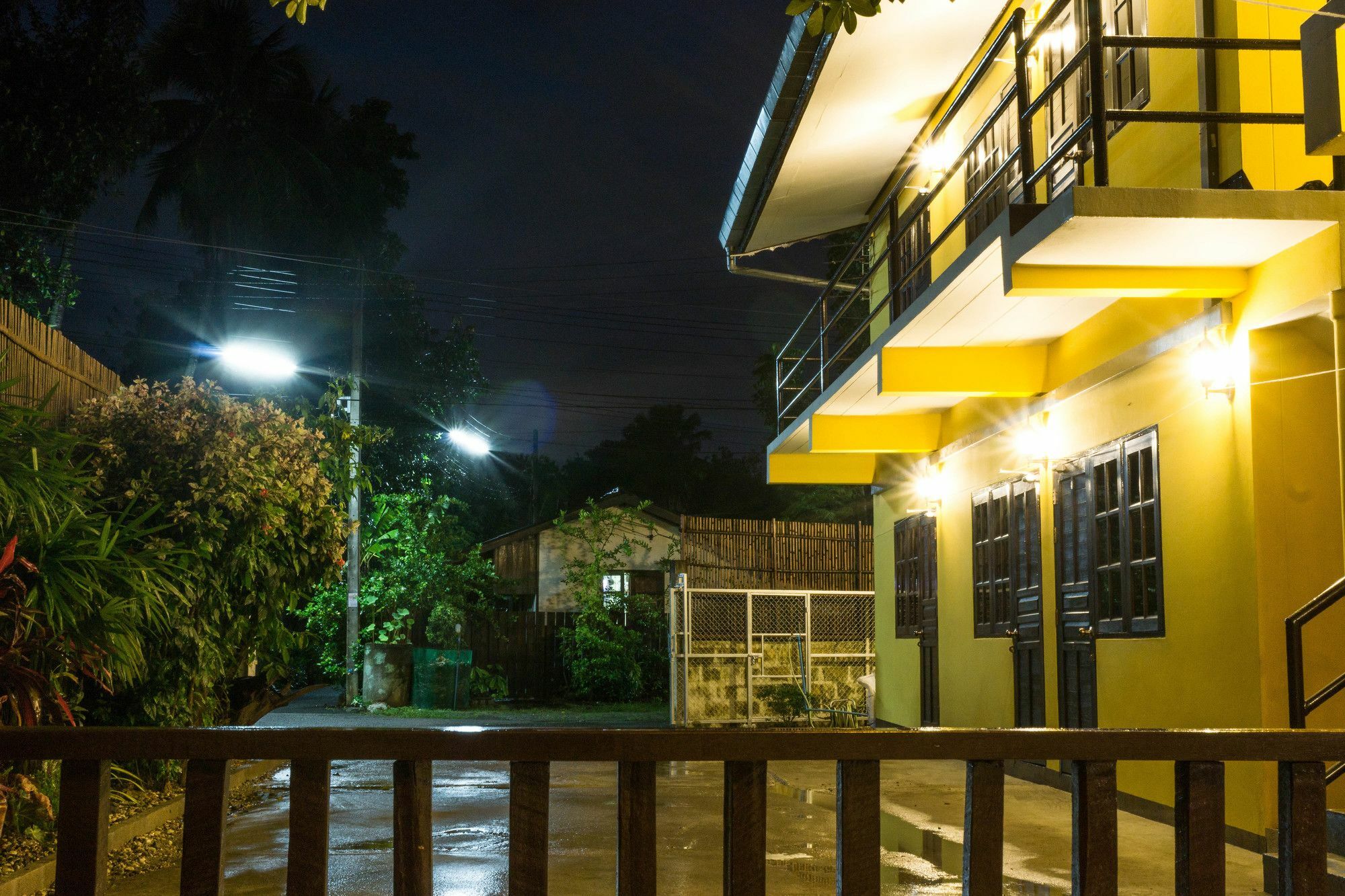 Him Dara Homestay Chiang Mai Exterior foto